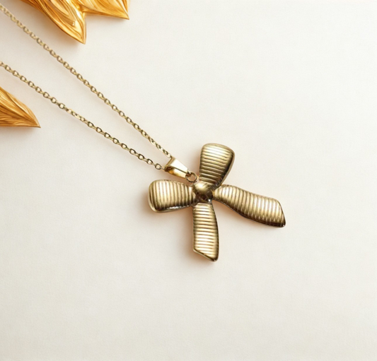 Golden Bow Necklace